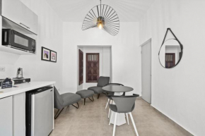 Artistic One-Bedroom Garden Apartment in SJ MM9